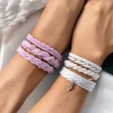 As a romantic gesture, he decided to macrame a bracelet for his girlfriend.