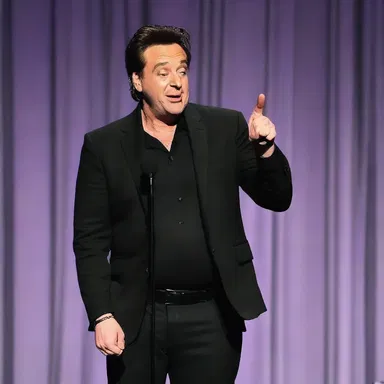 The comedian botched his punchline and the audience didn't laugh.