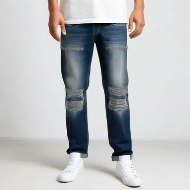 The distal placement of the pockets on these jeans gives them a unique and trendy look.