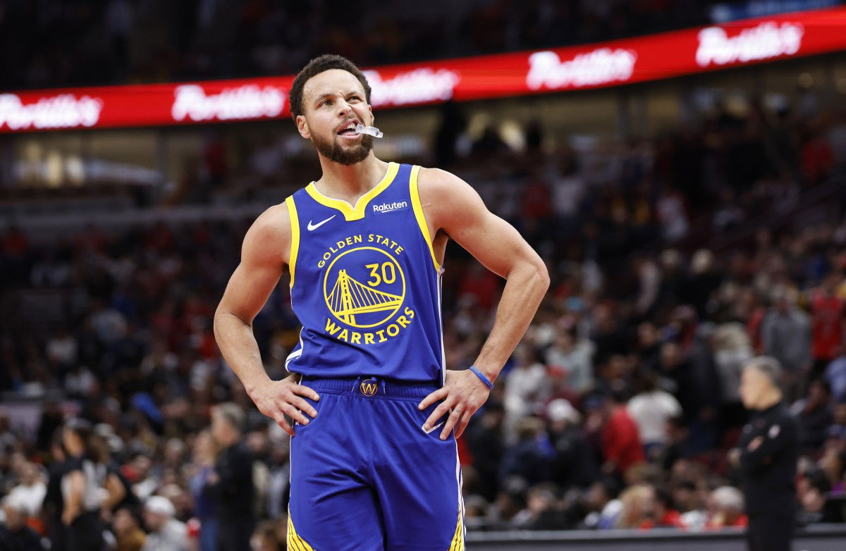 Find out which current or historical player from the Warriors franchise shares your personality traits and characteristics. Take this quiz to discover your NBA spirit animal!