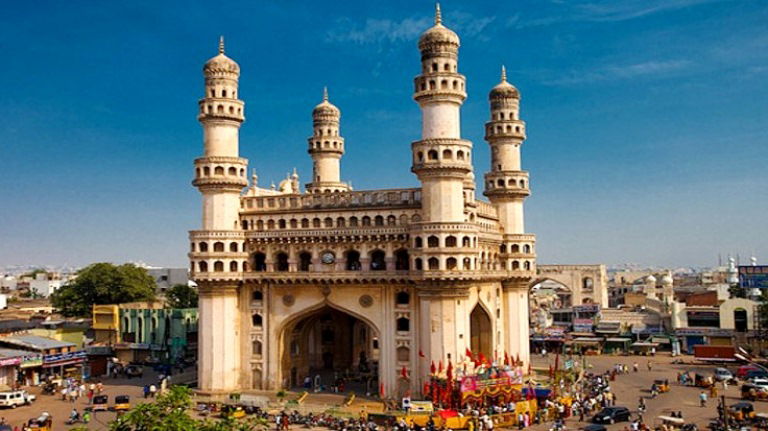 Dive deep into the heart of Andhra Pradesh and see how much you know about its rich history, vibrant culture, and iconic landmarks.