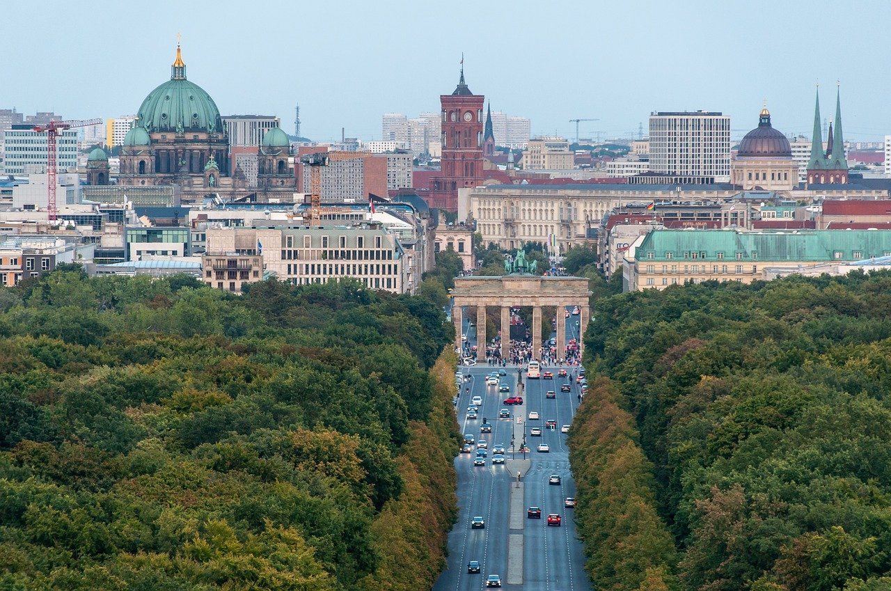 How well do you know Berlin? Test your knowledge about the German capital's historical sites, cultural events, local cuisine, and famous personalities.