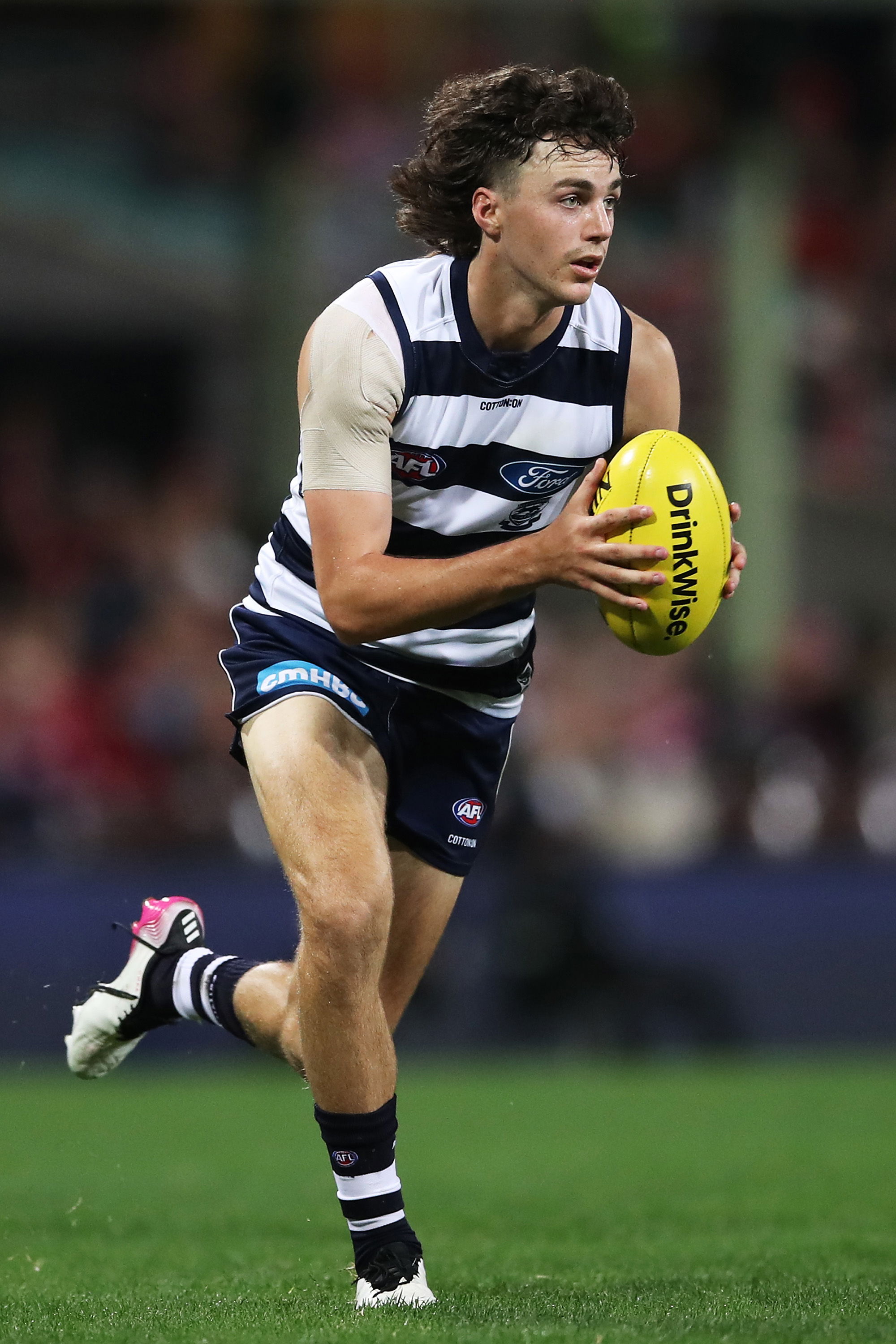 Have you ever wondered which AFL player you most resemble in terms of skills, attitude, and personal flair? Take this quiz to discover your AFL player alter-ego!