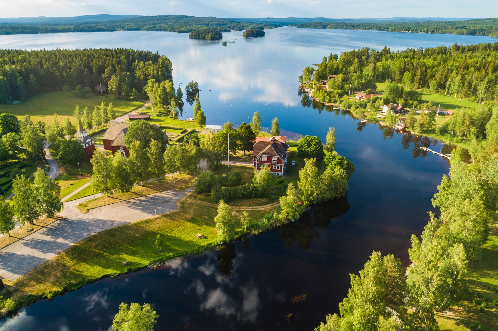 Whether you have Swedish ancestry, are planning a visit, or are just curious, this quiz will test your knowledge across various aspects of Sweden.