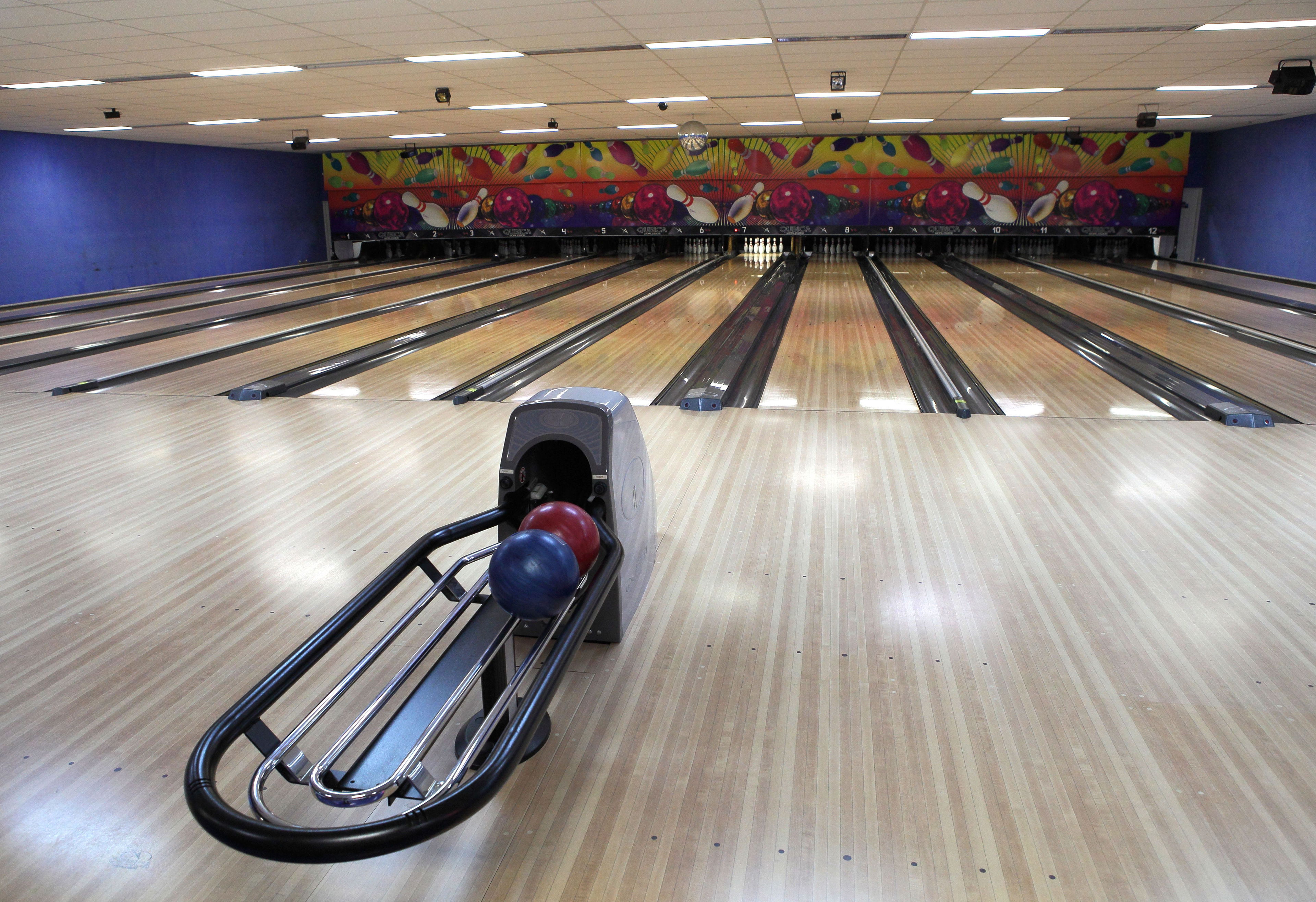 Ever wondered which professional bowler matches your approach and style? Take this quiz to discover your bowling twin! Answer a series of questions about your gameplay, strategy, and personality both on and off the lanes, and find out which legendary bowler you align with the most.