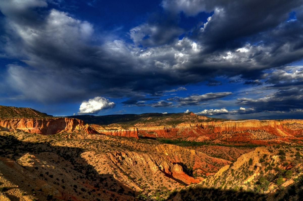 Test your knowledge about the Land of Enchantment! This quiz will challenge you with questions about New Mexico's geography, history, culture, and notable landmarks.