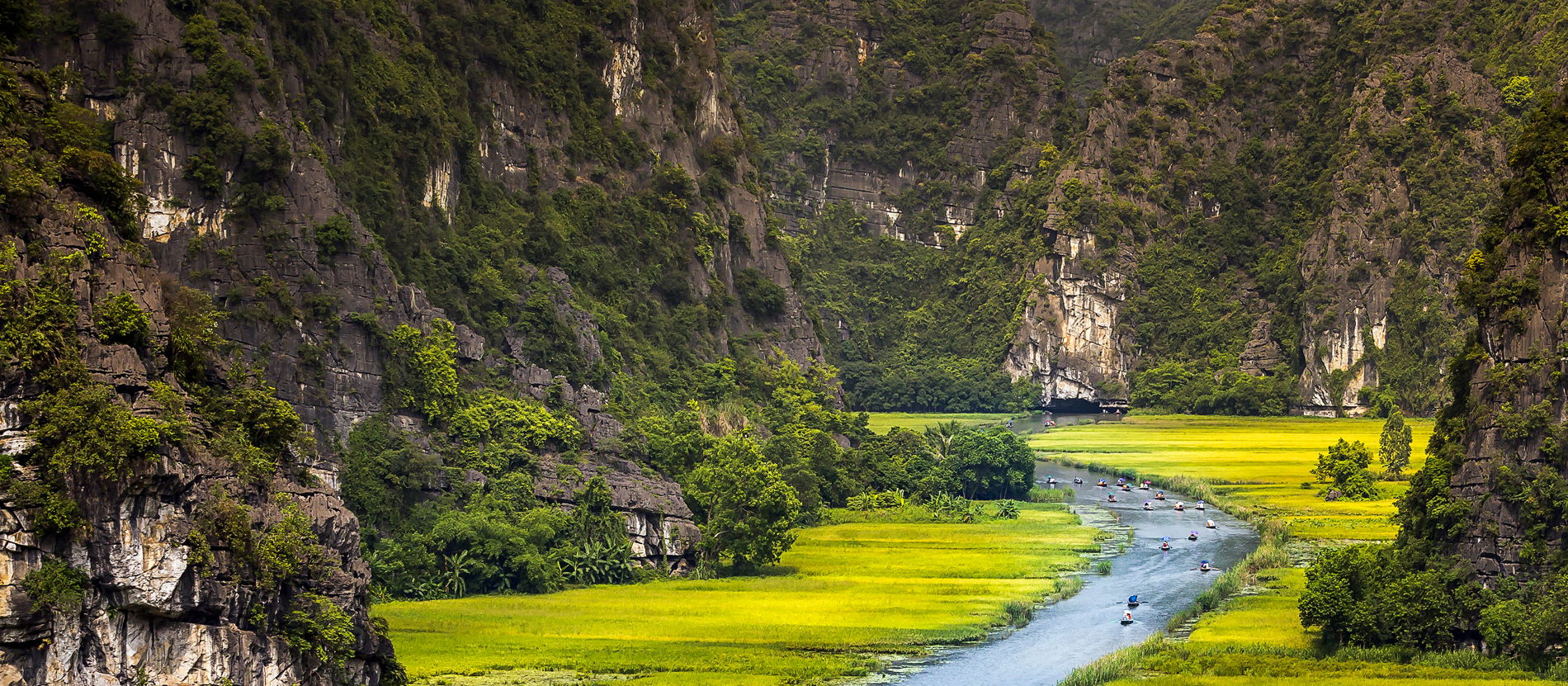 Dive into the vibrant history, rich culture, stunning geography, delicious cuisine, and iconic landmarks of Cambodia. Test your knowledge and learn fascinating facts about this unique Southeast Asian nation.