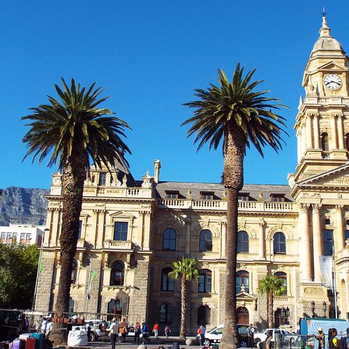 From iconic landmarks to rich history and vibrant culture, Cape Town is a city full of wonders. Test your knowledge and see how well you know this fascinating destination.