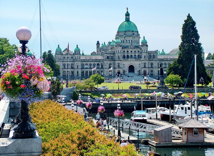 Delve into the rich history, vibrant culture, and stunning attractions of Victoria, BC. Test your knowledge and see how well you know this iconic Canadian city!