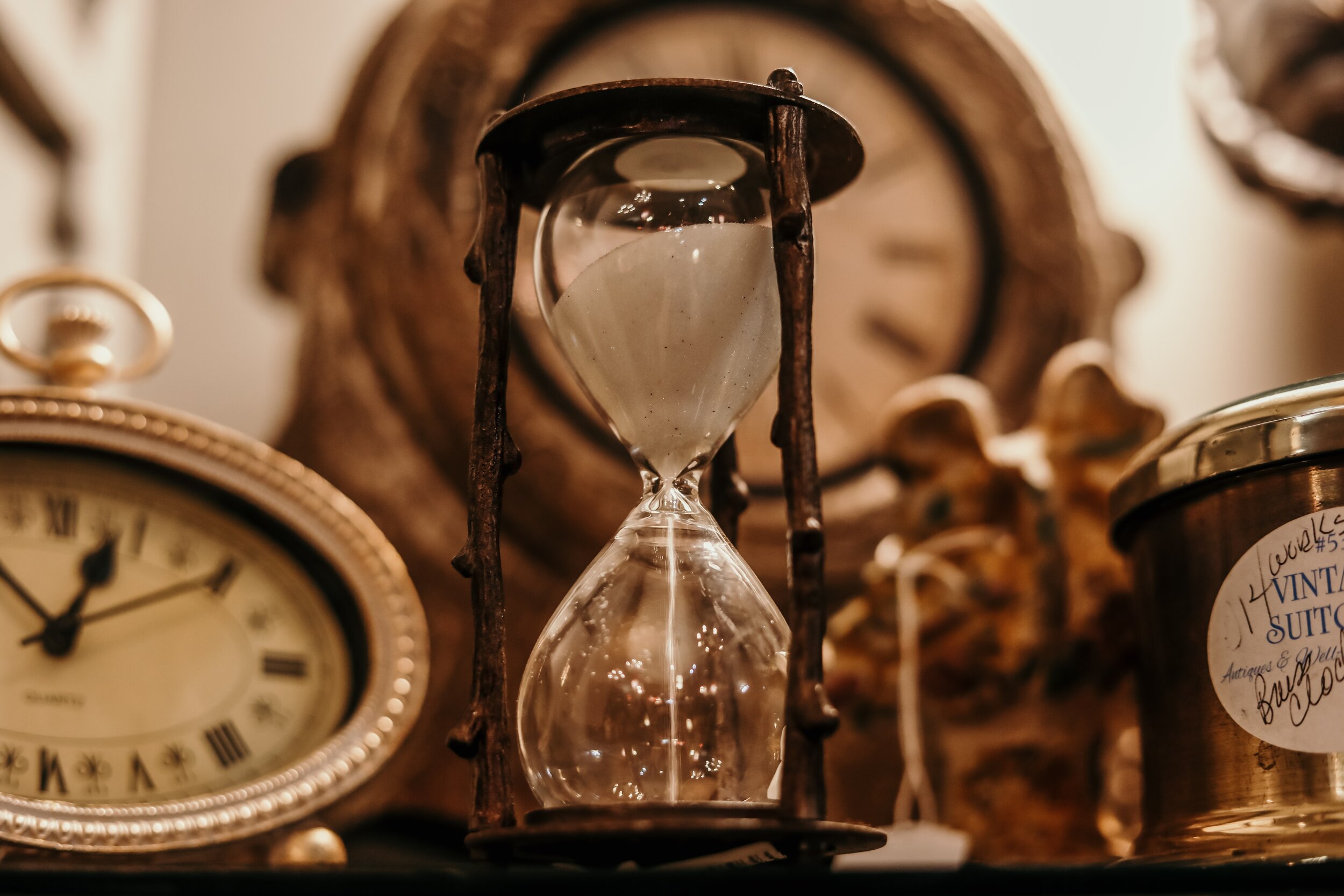 While we can't see into the future, this fun quiz uses lifestyle, habits, and personality traits to give you an entertaining prediction of how long you might live.