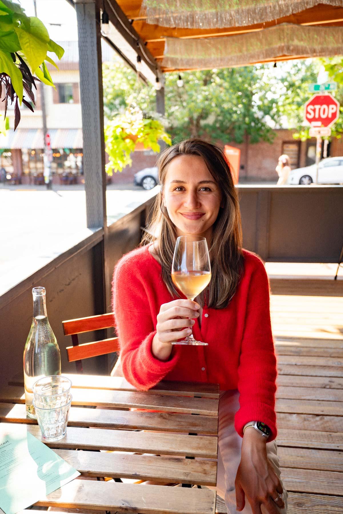 Portland is bursting with cozy wine bars just waiting for you to explore. Take this quiz to find out which one suits your vibe best!