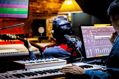 Discover which audio interface suits your recording style and budget with our fun and engaging quiz!