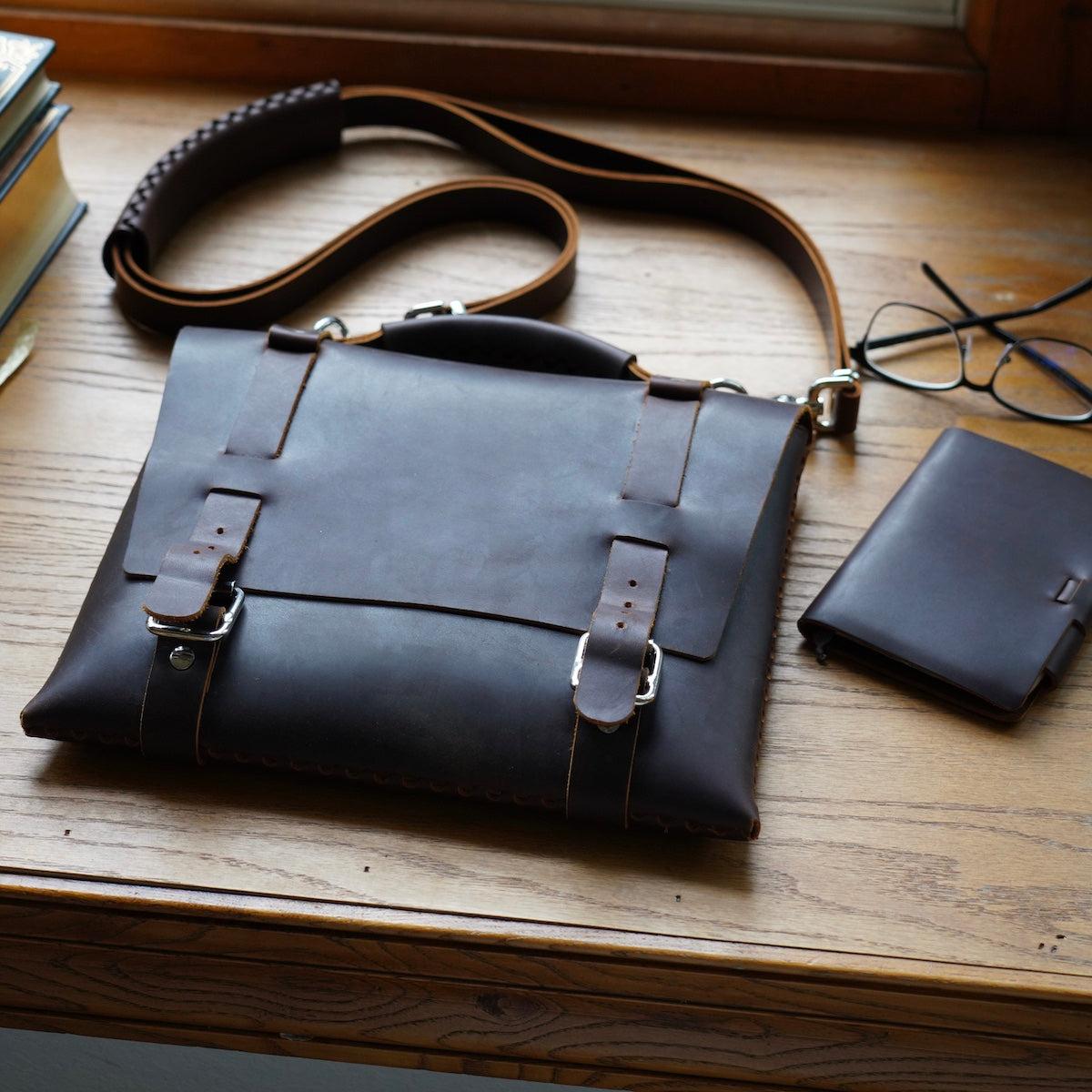 Whether you're an aspiring writer, a dedicated note-taker, or a stylish thinker, we've got the perfect leather product for you! Take this quiz to discover which exquisite Murdy Creative product fits your lifestyle.