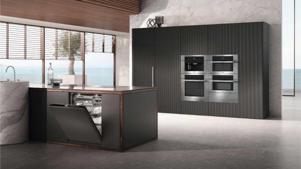 Navigating the world of Miele dishwashers can be tricky. Take this quiz to discover which model suits your lifestyle and kitchen needs best!