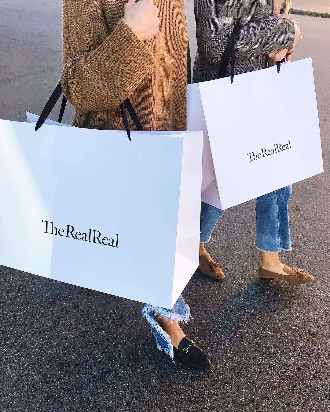 Are you ready to uncover the hidden gems of luxury consignment shopping in New York City? Take this fun quiz to discover which consignment store aligns with your fashion taste and shopping style!