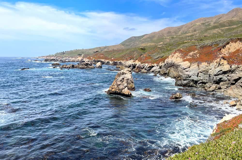 Explore California's diverse landscapes! Take this quiz to find out which destination fits your road trip dreams the best.