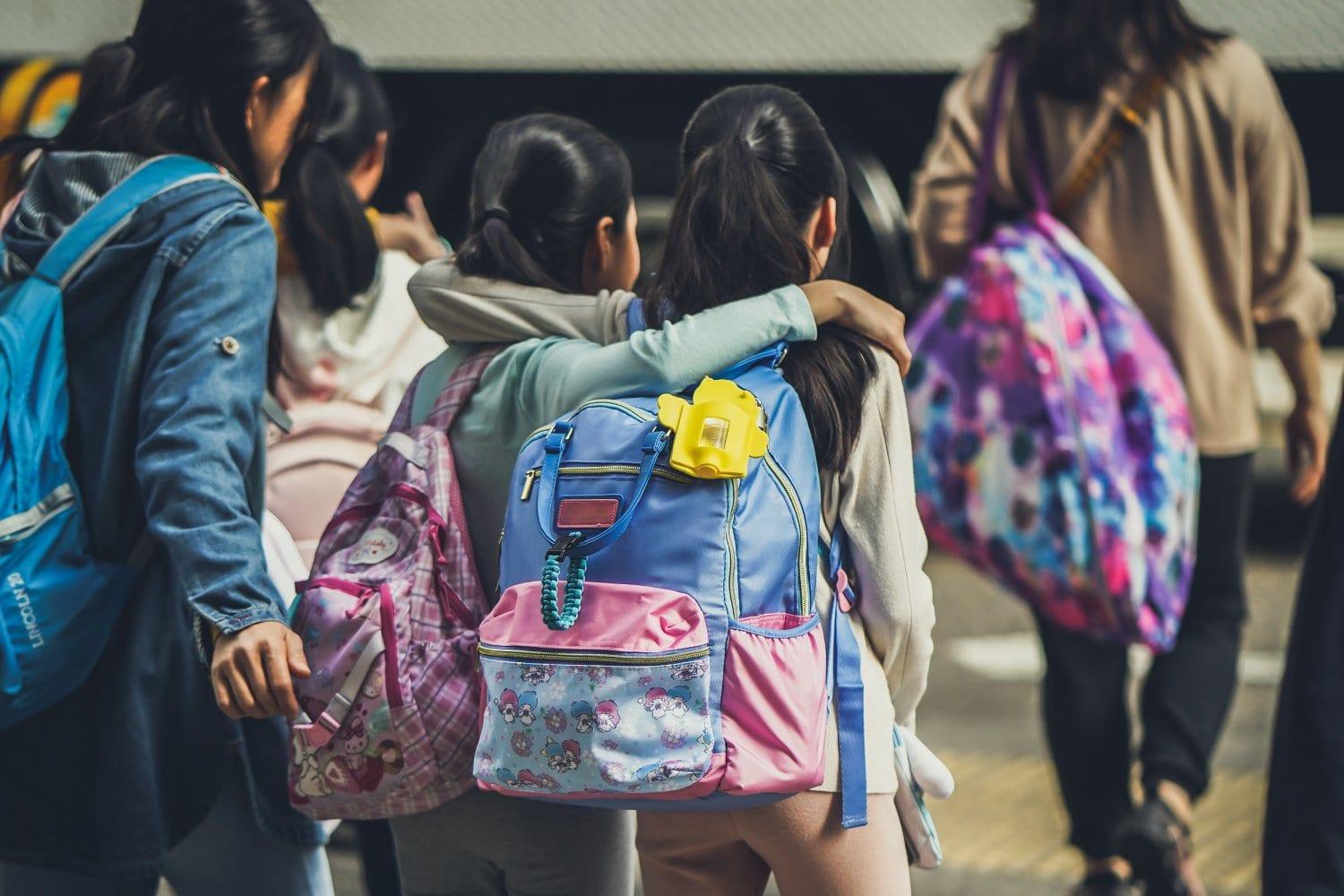 Discover which nut-free snack suits your child's taste and needs!