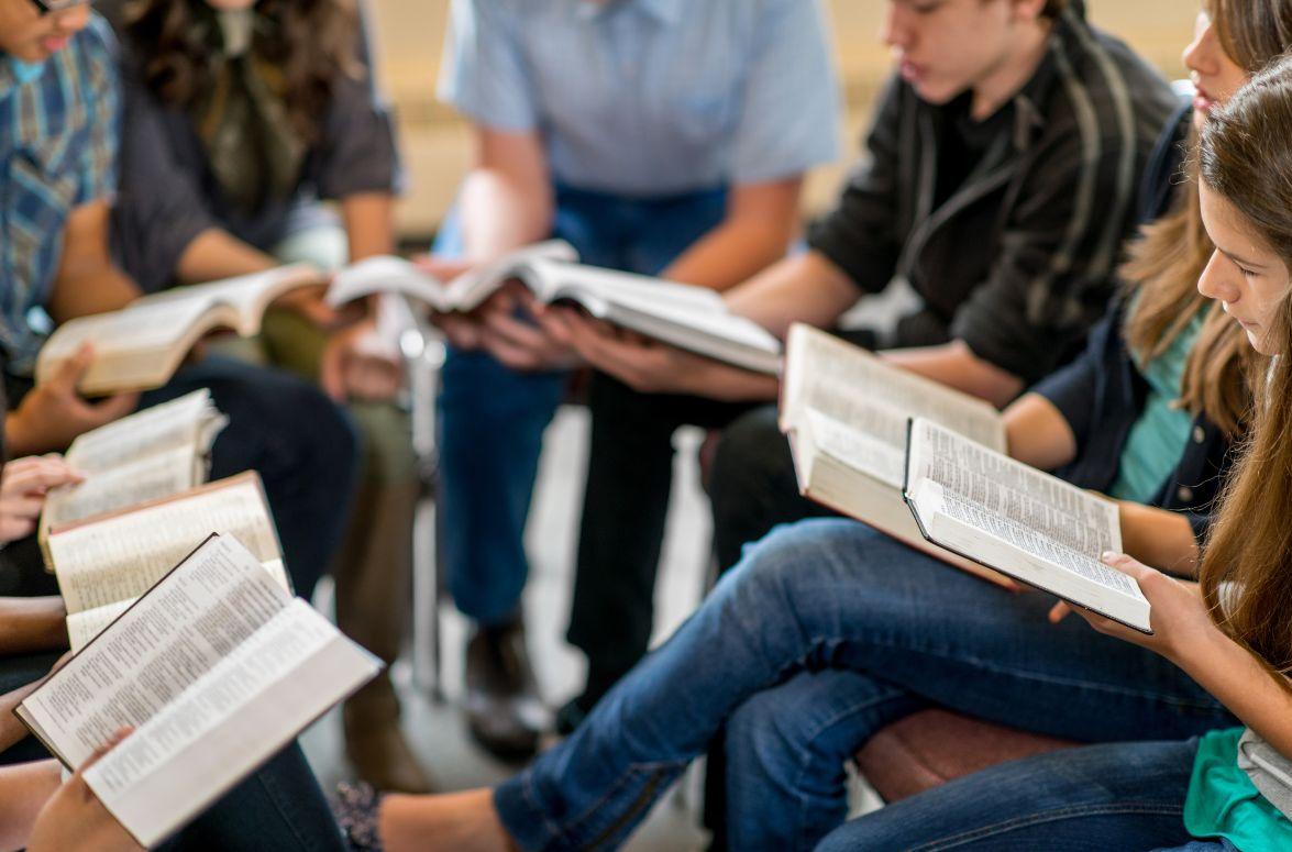 Not all Bible translations are created equal! Discover which one aligns perfectly with your reading style and spiritual needs.