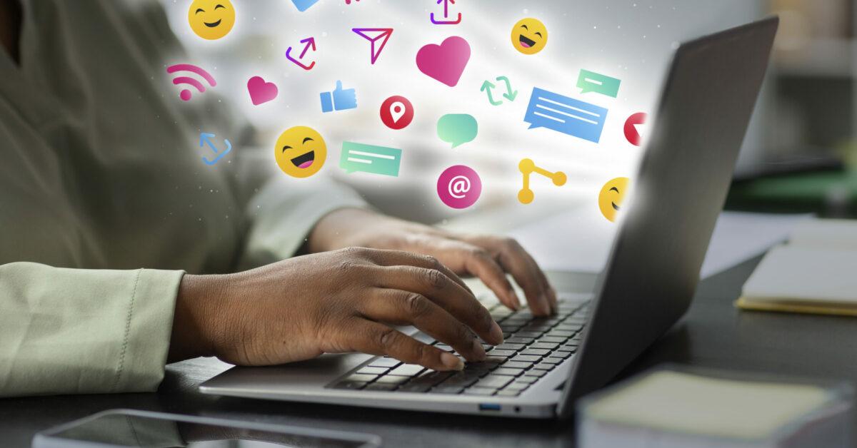Discover which content creation tool suits your social media strategy the best! Answer a few quick questions, and we'll recommend the ideal product for you.