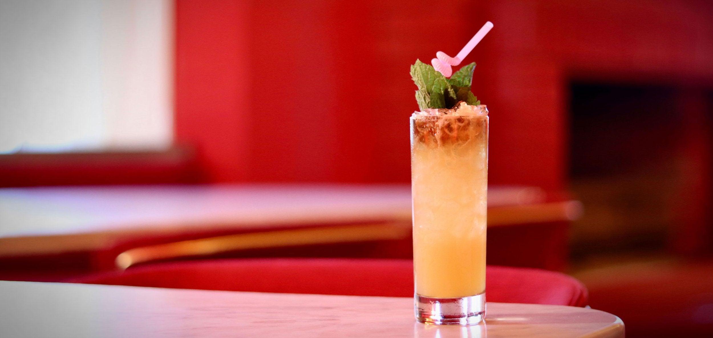 Explore the rich world of rum through this fun quiz! Discover the style that suits your taste, whether you're a casual mixer or a fine sipper.