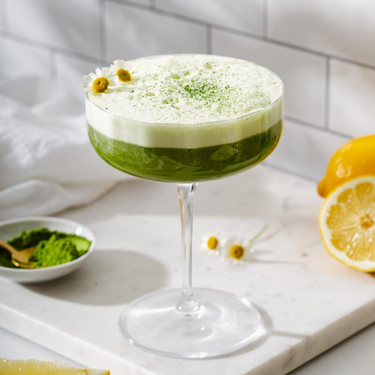 Discover which cocktails best suit your personality and taste! Whether you’re looking for a refreshing pick-me-up or a cozy nightcap, this quiz will guide you to your ideal drink.