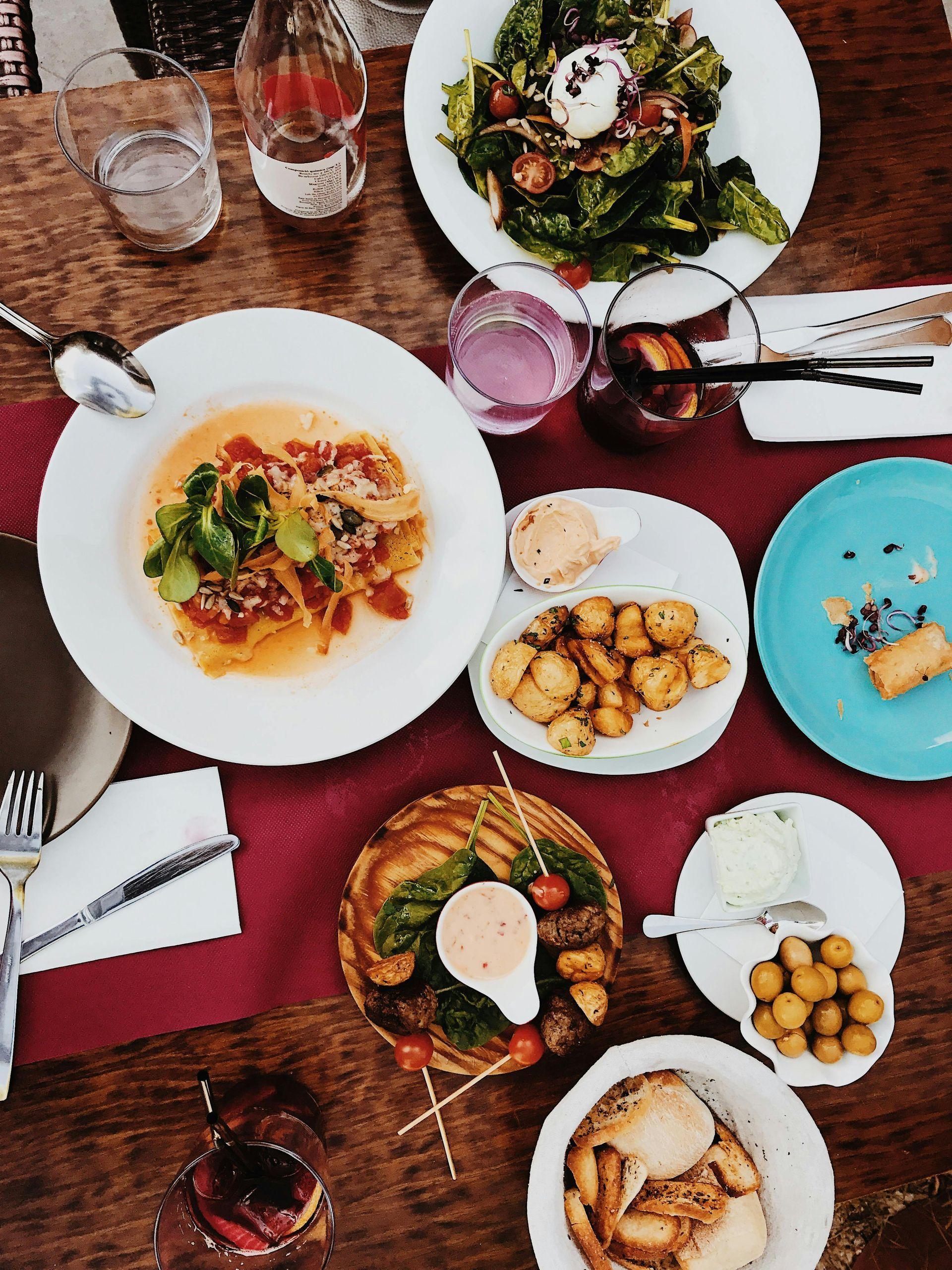 Take this quiz to find the ideal healthy restaurant for your next meal in Austin! Whether you're craving a fresh salad, a hearty bowl, or something vegan, we’ve got you covered.
