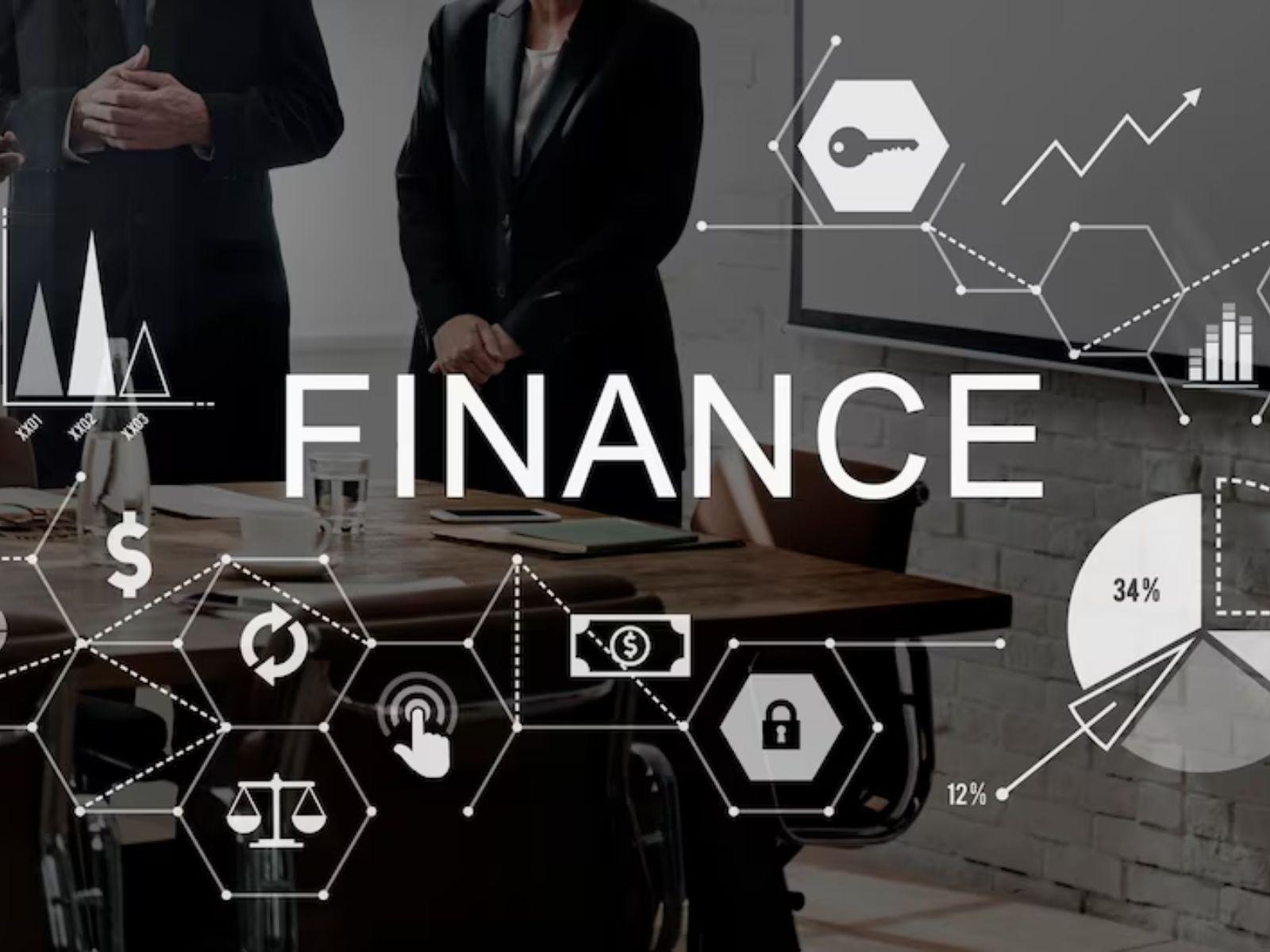 Take this quiz to uncover which finance career might be your perfect match based on your interests and skills!