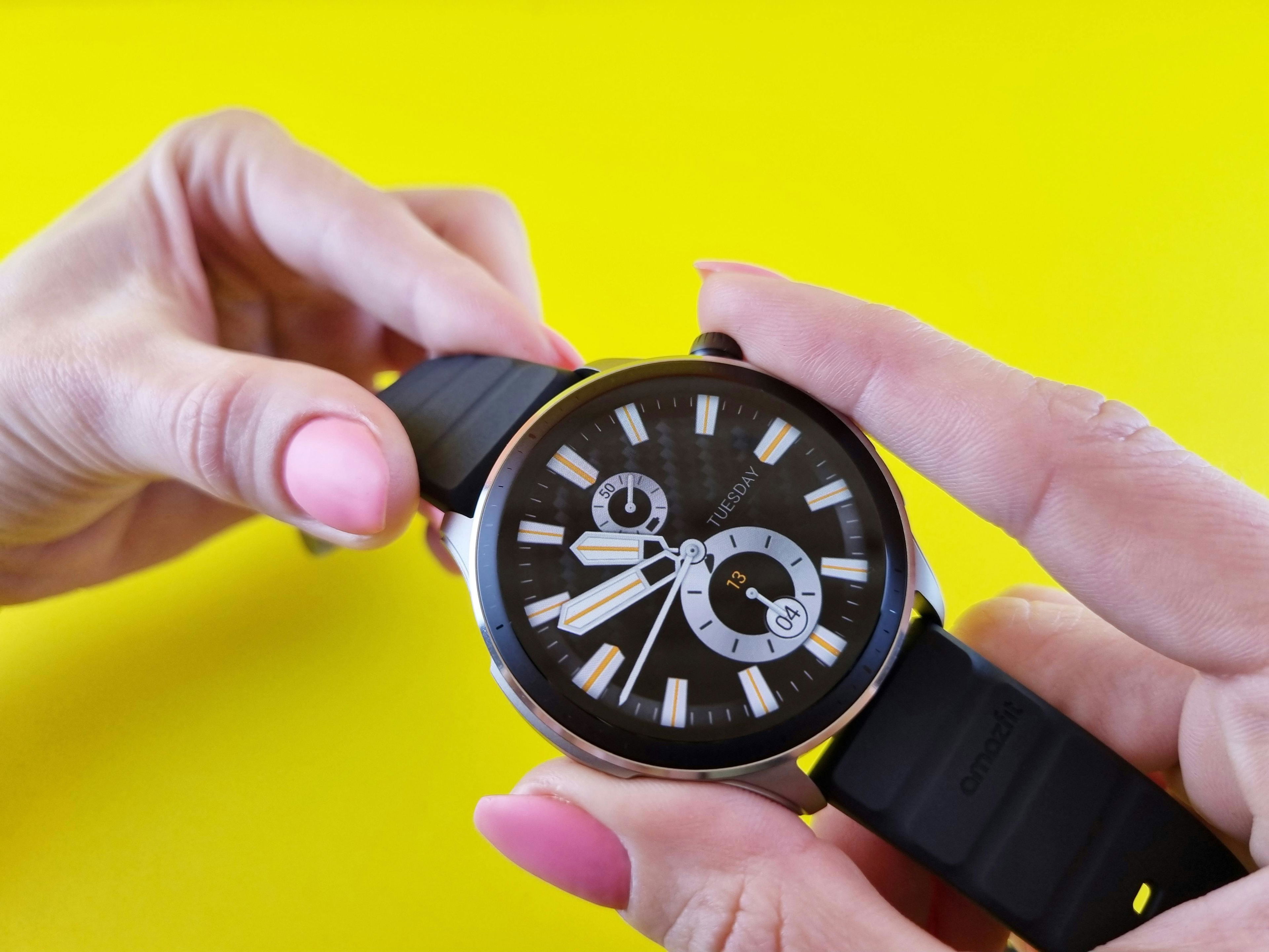 Discover the most budget-friendly options for replacing your watch battery with our quick quiz!