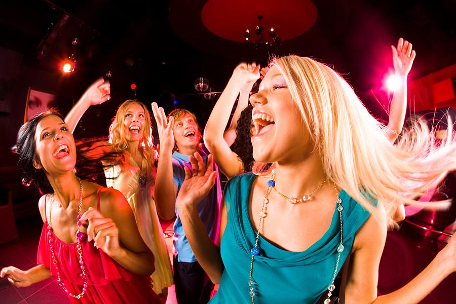 Planning a Sweet 16? Let us help you discover the best party rentals to make the day unforgettable!