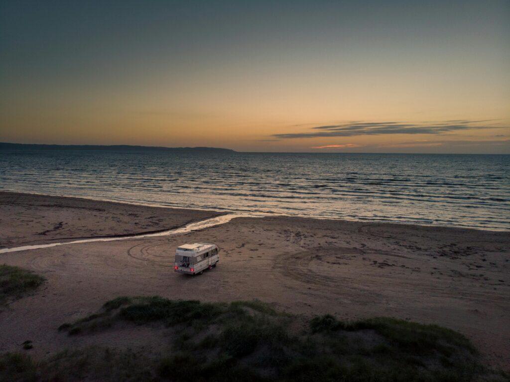 Discover which RV or trailer suits your adventures best with this fun and engaging quiz!