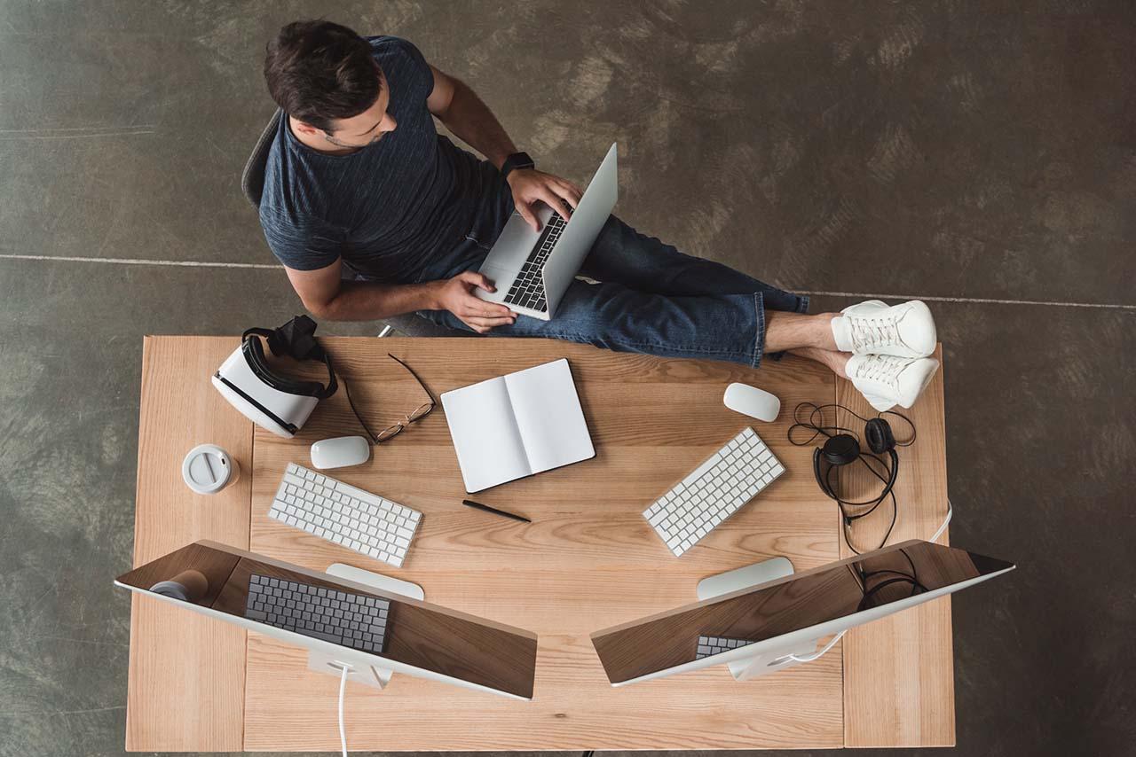 Discover the ideal gear to boost your programming productivity! Take this quiz to determine the best products tailored to your programming style and workspace needs.