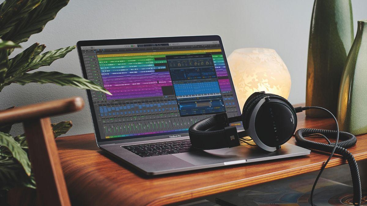 Whether you’re a seasoned pro or just starting your music journey, selecting the right Digital Audio Workstation is crucial to making your creative ideas come to life. Let’s find your ideal match!