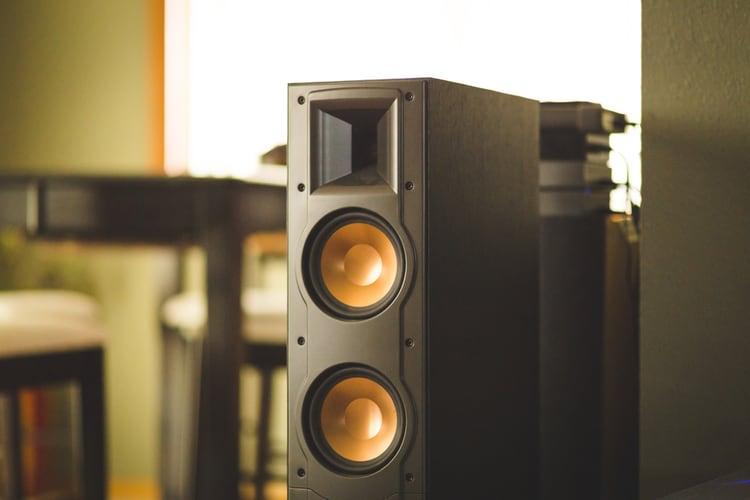 Discover the ideal home theater speaker system that matches your style, space, and listening preferences! Take the quiz to get personalized recommendations.