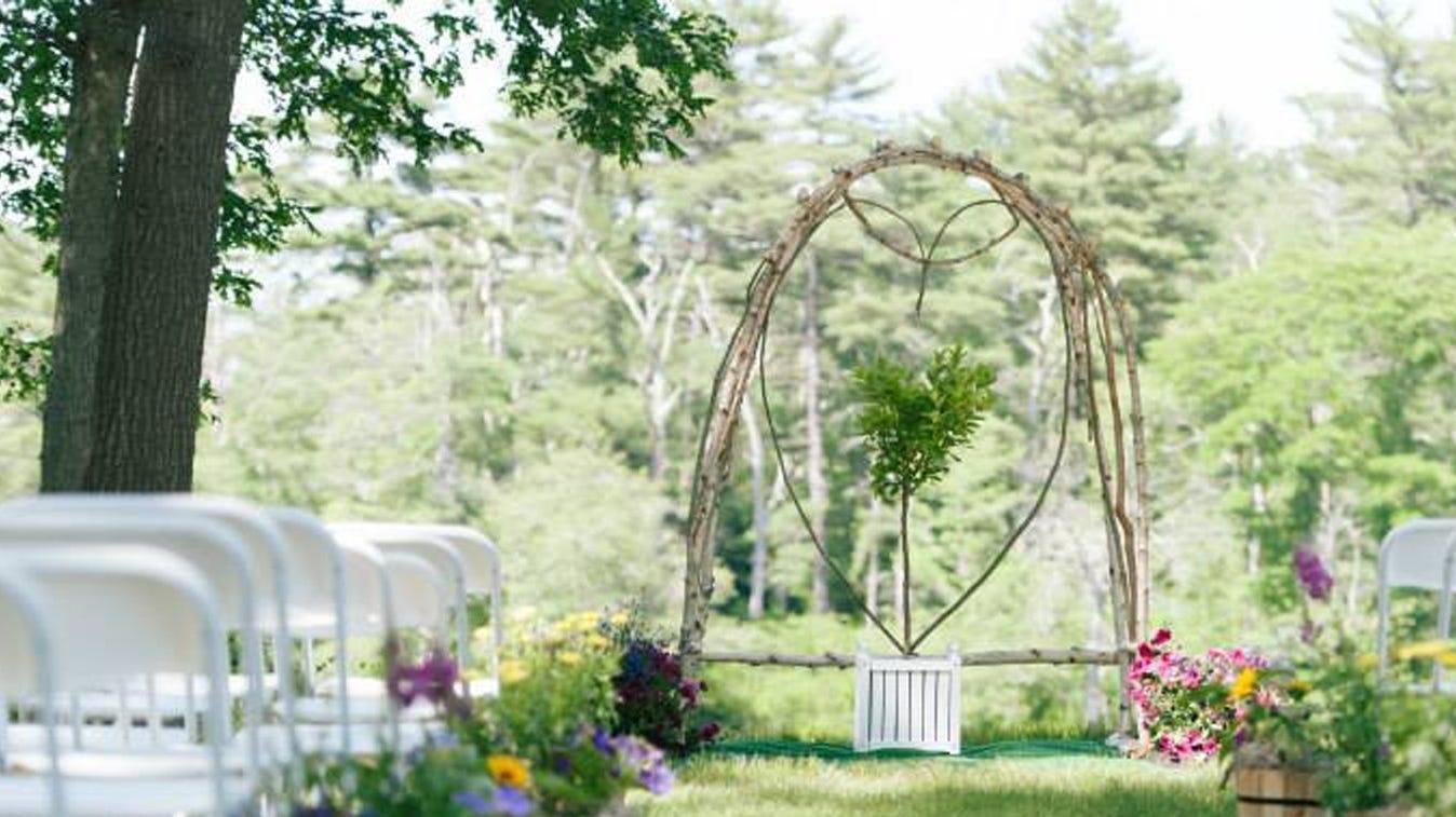 With so many beautiful options to choose from, let us guide you to the perfect wedding venue that suits your style and needs!