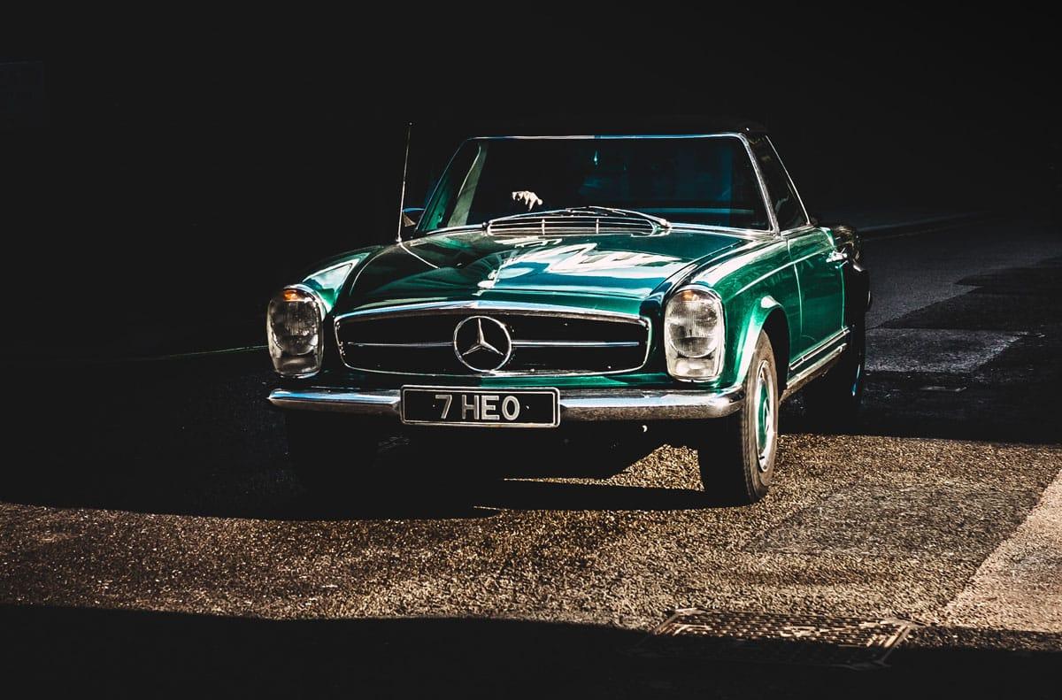 Are you ready to sparkle and shine? Take this quiz to discover the best car detailing kit suited just for your ride, whether it's a classic beauty or a modern marvel!