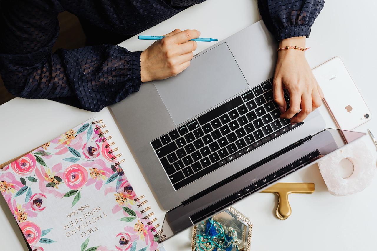 Navigating the sea of internet providers can be overwhelming. This quiz will help you discover which service fits your digital lifestyle in Thunder Bay!