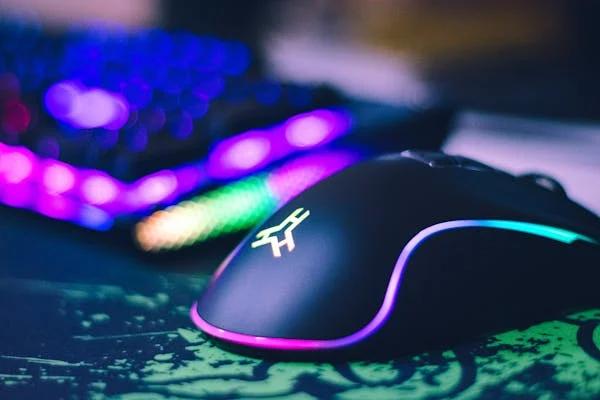 Tired of losing in FPS games? Discover which wireless gaming mouse can elevate your gameplay to new heights!