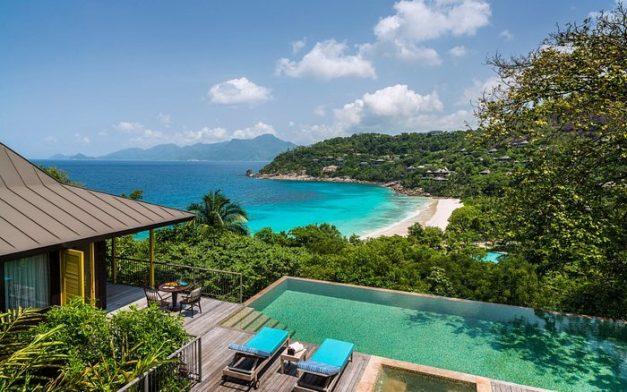 Are you dreaming of a romantic getaway in paradise? Take this quiz to discover the ideal resort for your luxurious winter escape to the Maldives!