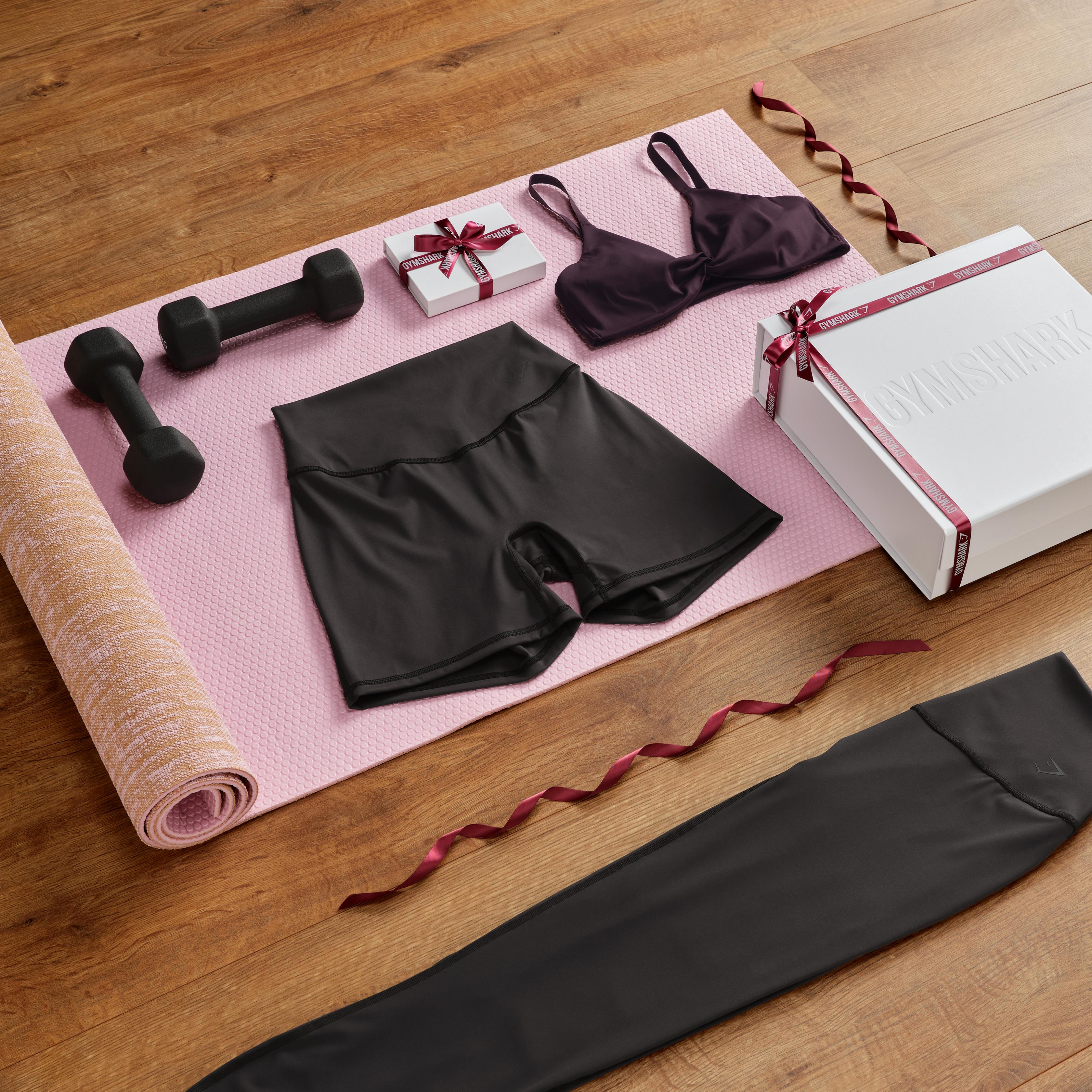 Discover the best Pilates gifts tailored just for you or your loved ones! From stylish gear to practical accessories, let’s find the perfect fit!