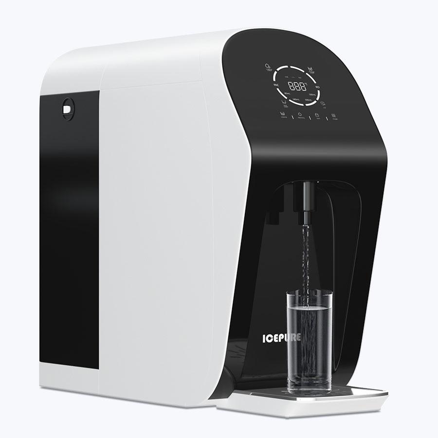 Are you ready to tackle the great outdoors but concerned about clean drinking water? Take our quiz to discover the best portable water purifier for your adventures!