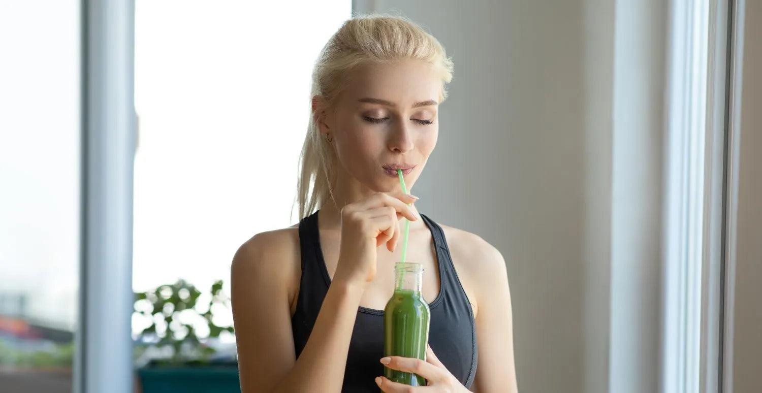 Struggling to decide on the best greens powder for your health needs? Take this quiz to discover which Athletic Greens alternative suits you best! Based on insights from a registered dietitian, you can confidently make a choice.