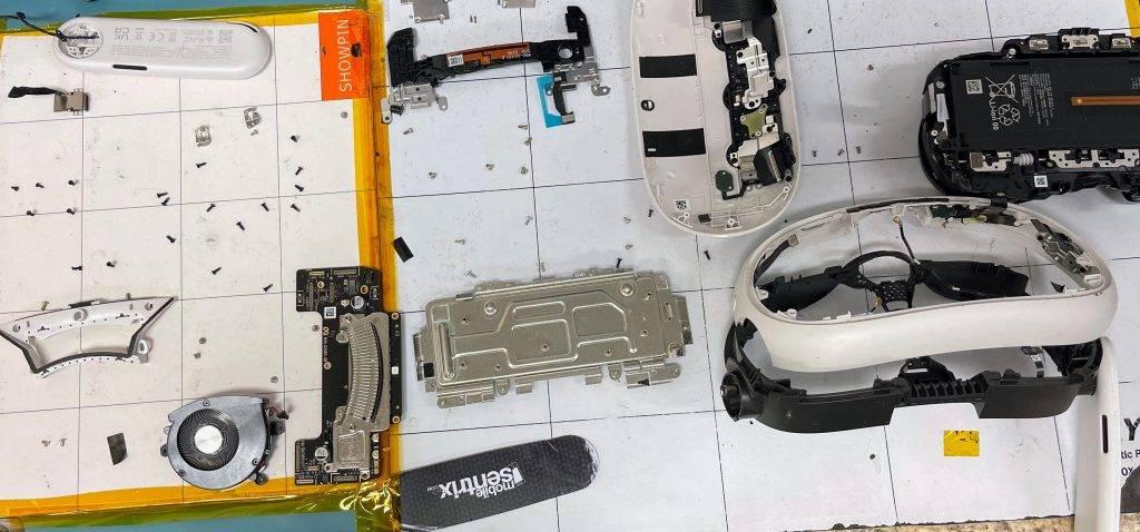 Struggling with a malfunctioning VR headset? Take this quiz to discover the perfect repair service tailored to your specific needs!