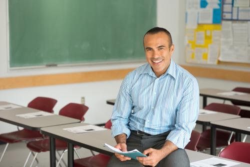 Struggling to find the perfect study guide for the CBEST exam? Take this quiz to discover the best resources tailored just for you!