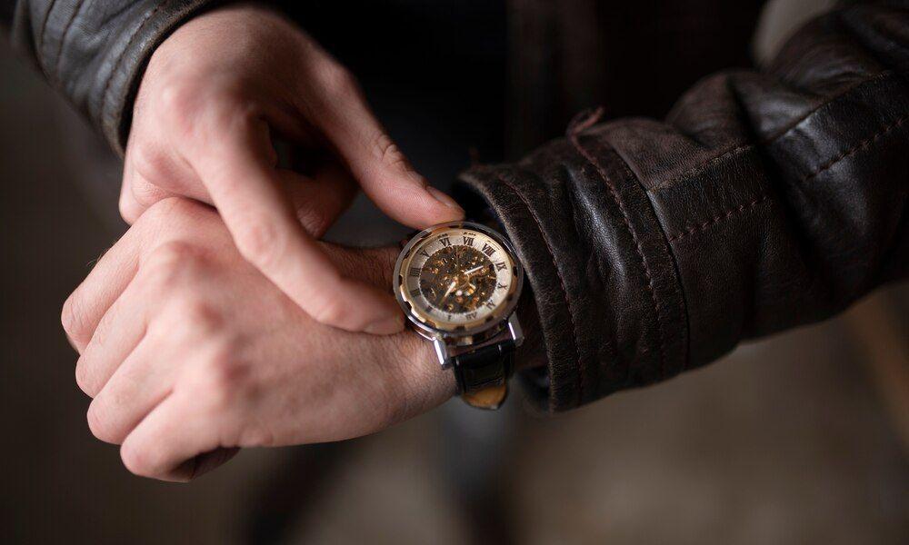 Ready to discover the watch that perfectly reflects your unique personality and lifestyle? Take this quiz to find out which type of watch suits you best!