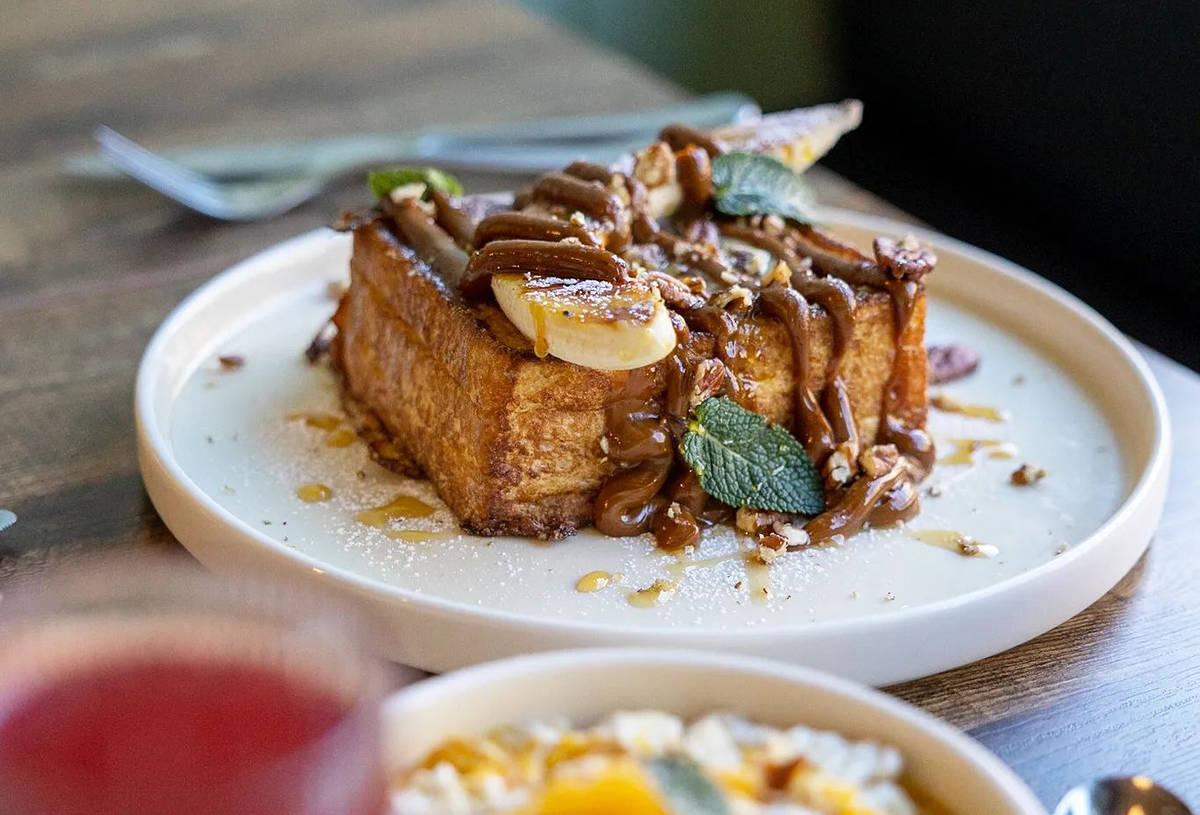 Are you a breakfast lover trying to figure out where to start your day in Glasgow? Take this quiz to discover the ideal spot that matches your morning cravings!