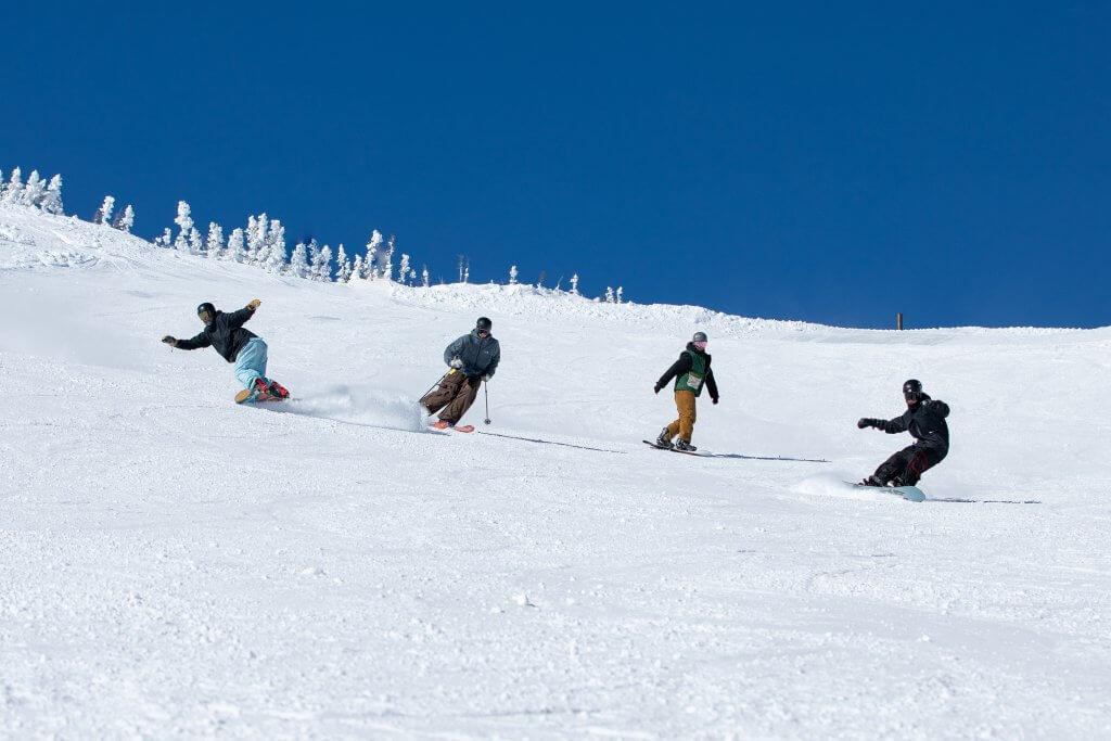 Are you ready to hit the slopes but unsure of which Alberta ski resort is right for you? Take this quiz to discover the perfect destination tailored to your skiing style and preferences!