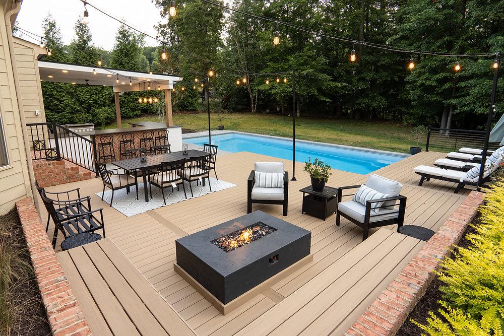 Take this quiz to determine whether composite decking or pavers suit your outdoor living needs based on your lifestyle and preferences!