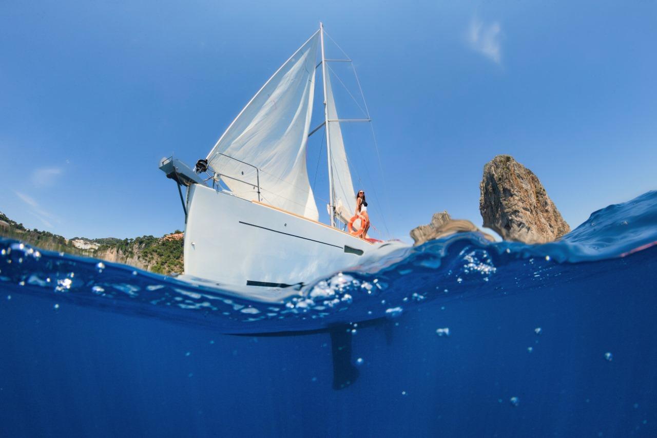Ever dreamed of the perfect sailing getaway? This quiz will help you discover which sailing experience along the stunning Mediterranean coast suits you best!