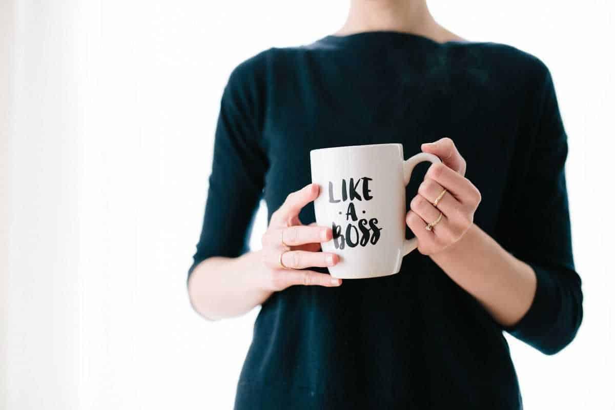 Not sure which side hustle to pursue? Answer these quick questions to find the best fit for your skills and lifestyle. Let's start your journey to financial freedom!