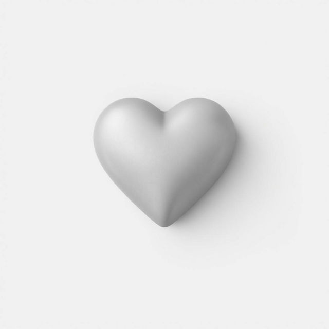 simple 2D gray heart, no background